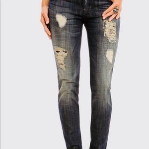 ❣️final price. Guess By Marciano Rebellious Jean